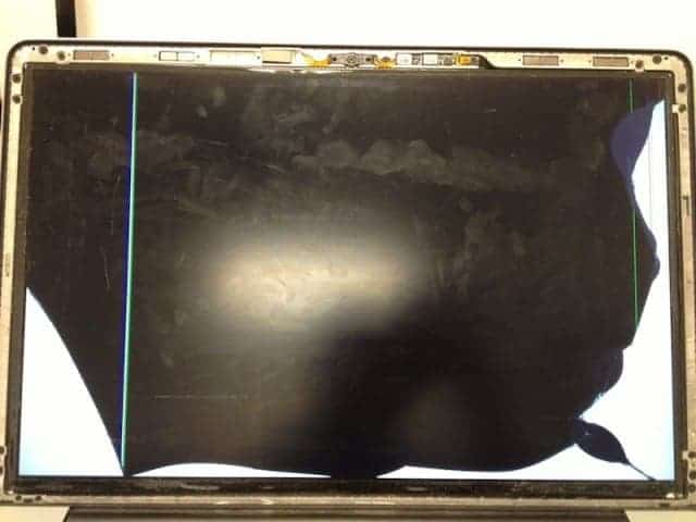 A1286 MacBook pro with Cracked LCD