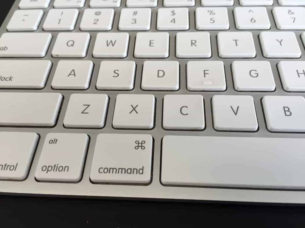 Apple Keyboard