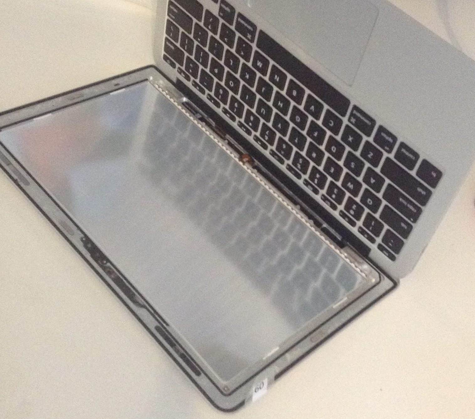 MacBook Air Disassembled for repair
