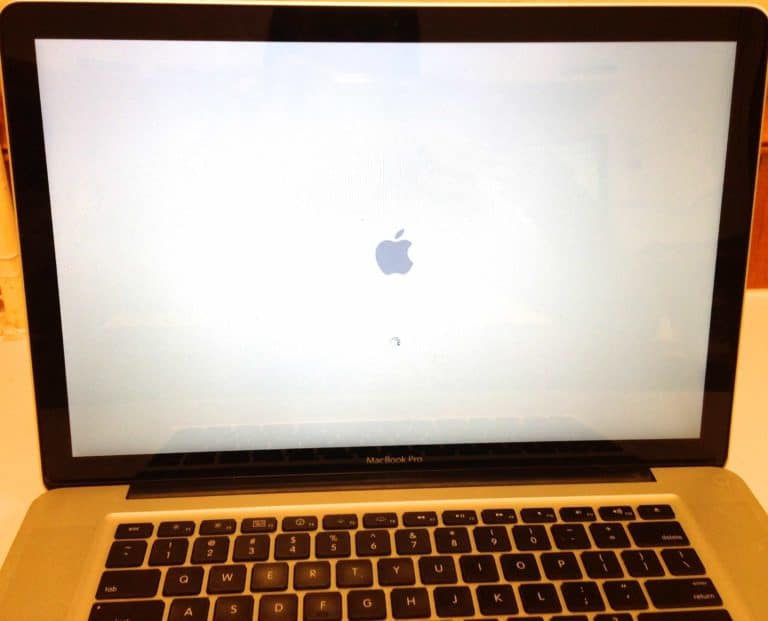 LCD Replacement on 15" MacBook Pro Before and After