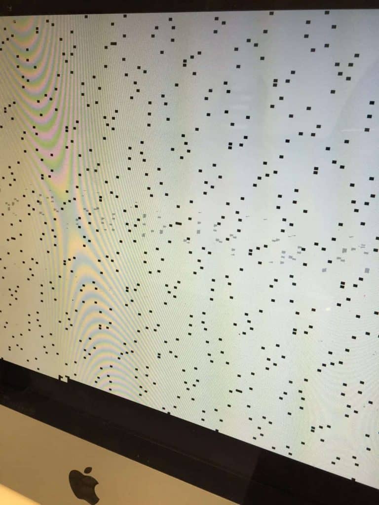 Dots and squares on iMac screen