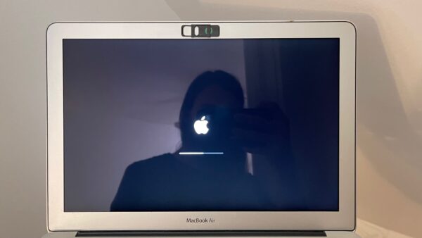 MacBook Air Screen Issue Repair - Common Problems Fixed